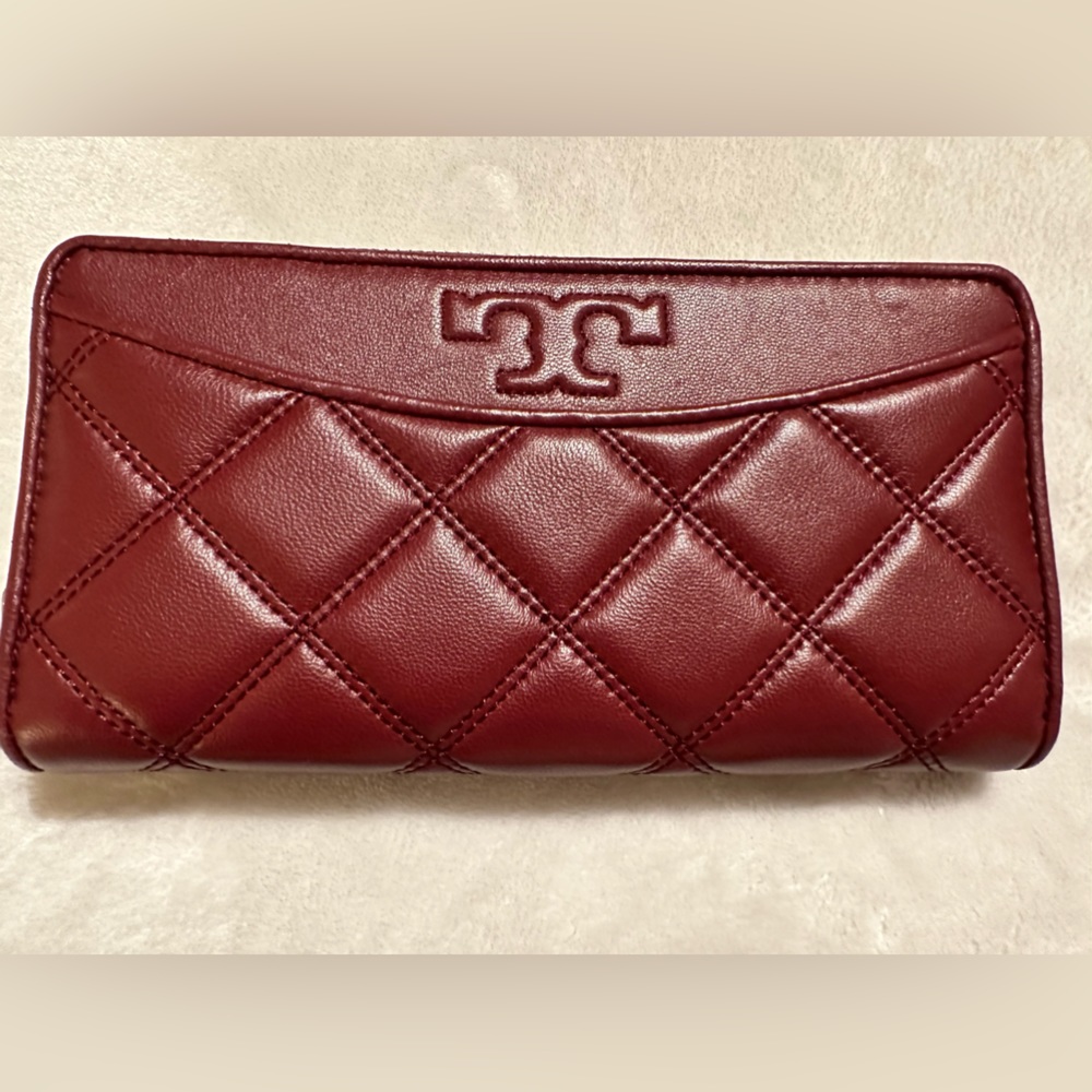 Tory Burch SAVANNAH ZIP CONTINENTAL Long Wallet Garnet Burgundy Excellent